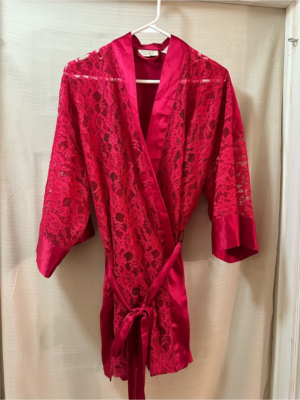Vintage Victoria’s Secret Retro Red Lace Satin Robe Y2K Lingerie OS
